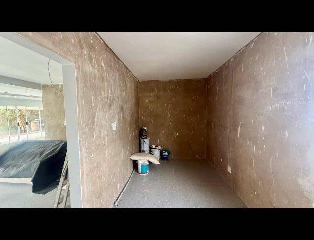 3 BEDROOM HOUSE FOR SALE IN PARADISE VALLEY